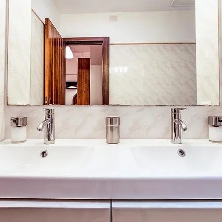 1 Bedroom Flat Via Catone Lejlighed